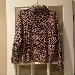 Woman’s Animal Print Turtleneck Sweater Size XL
